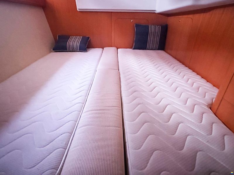 Beneteau Antares 12