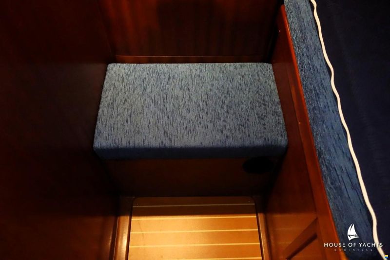 Bavaria 32