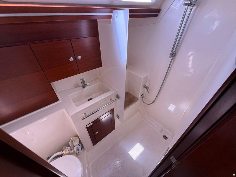 Hanse 400 E