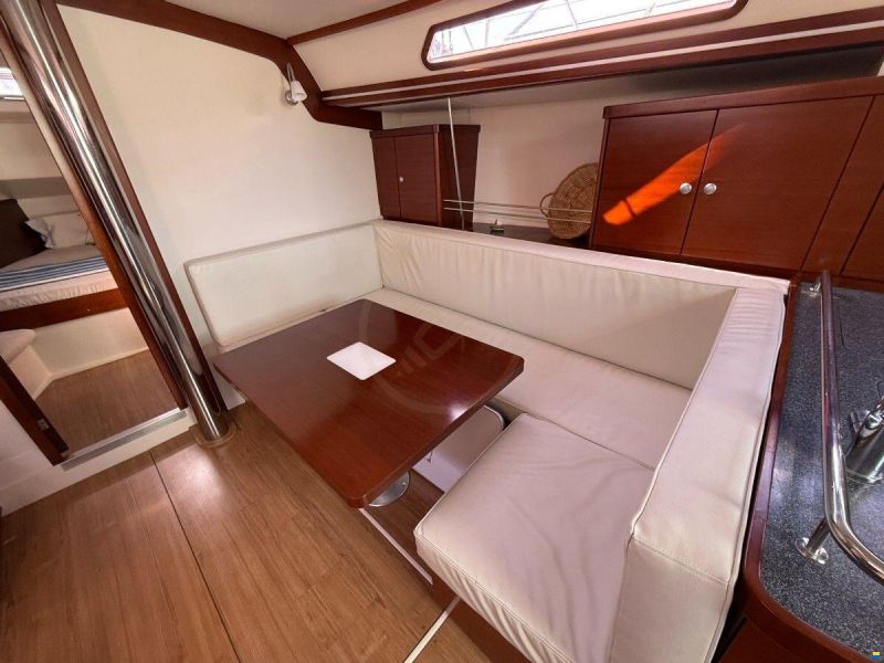 Hanse 400 E