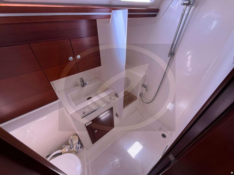 Hanse 400 E