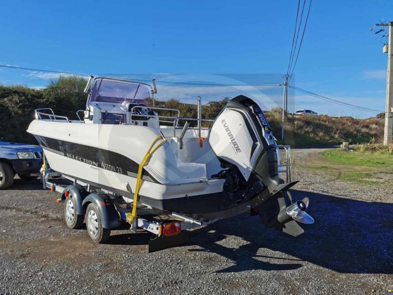 Selection Boats ASTON 23