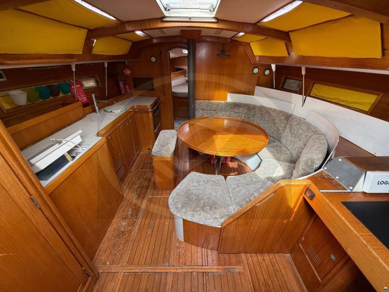 Jeanneau VOYAGE 12.50
