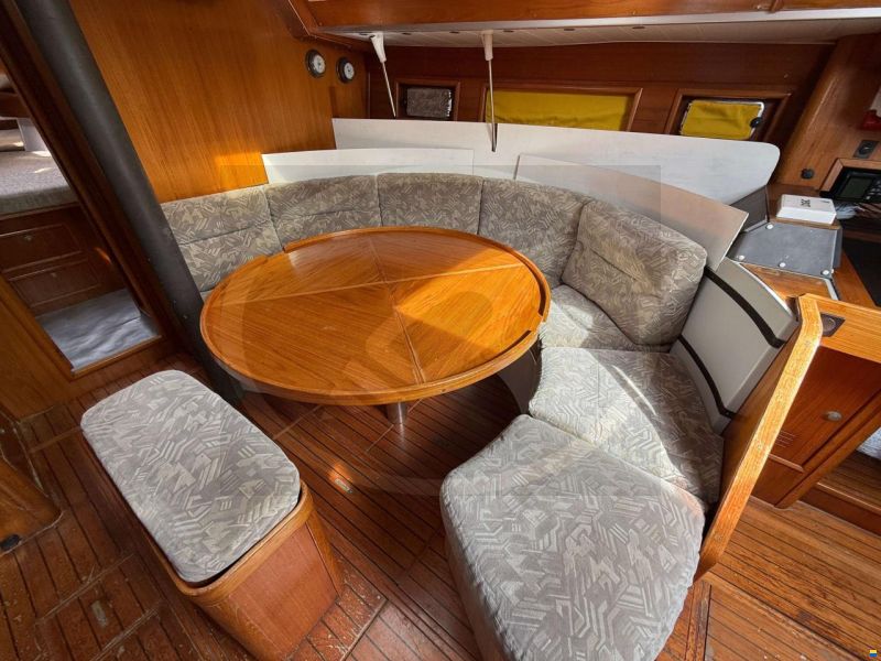 Jeanneau VOYAGE 12.50