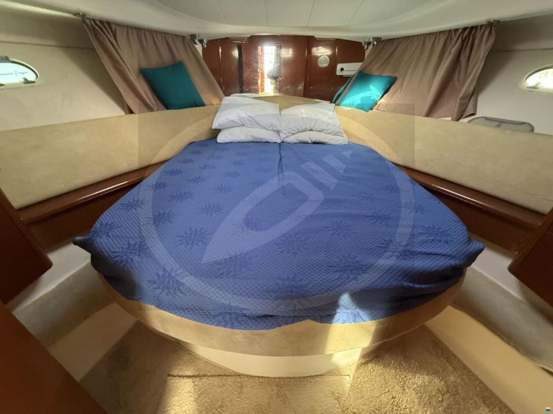 Prestige 36