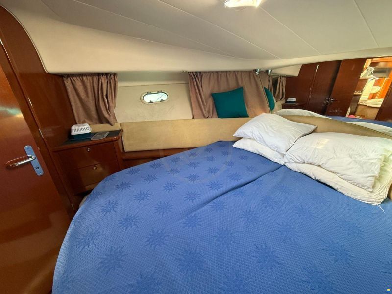 Prestige 36