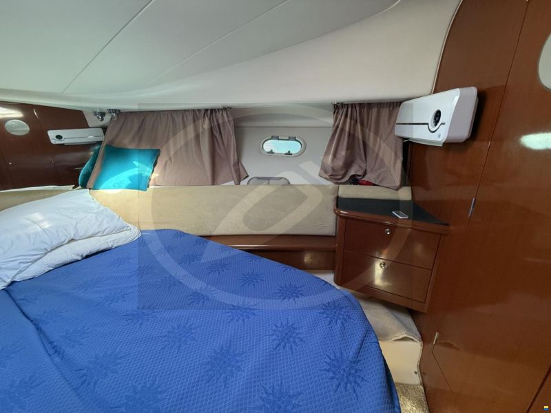 Prestige 36