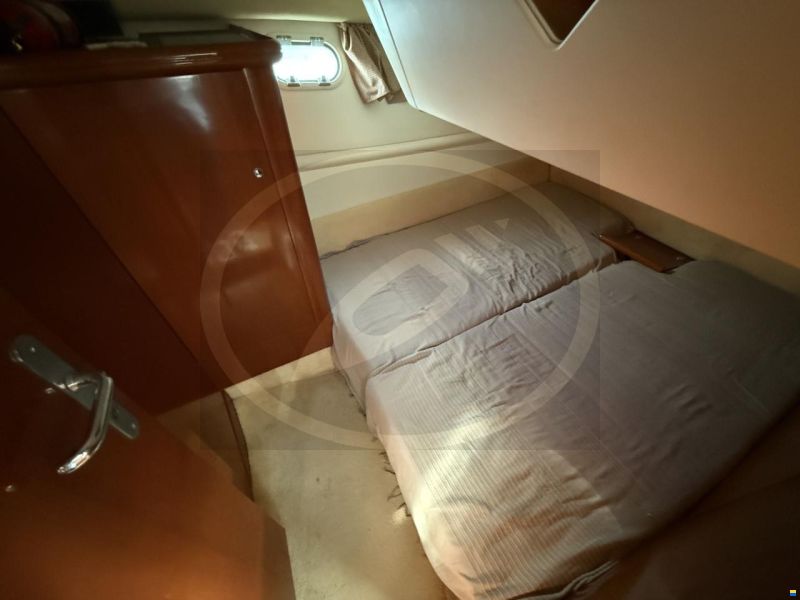 Prestige 36