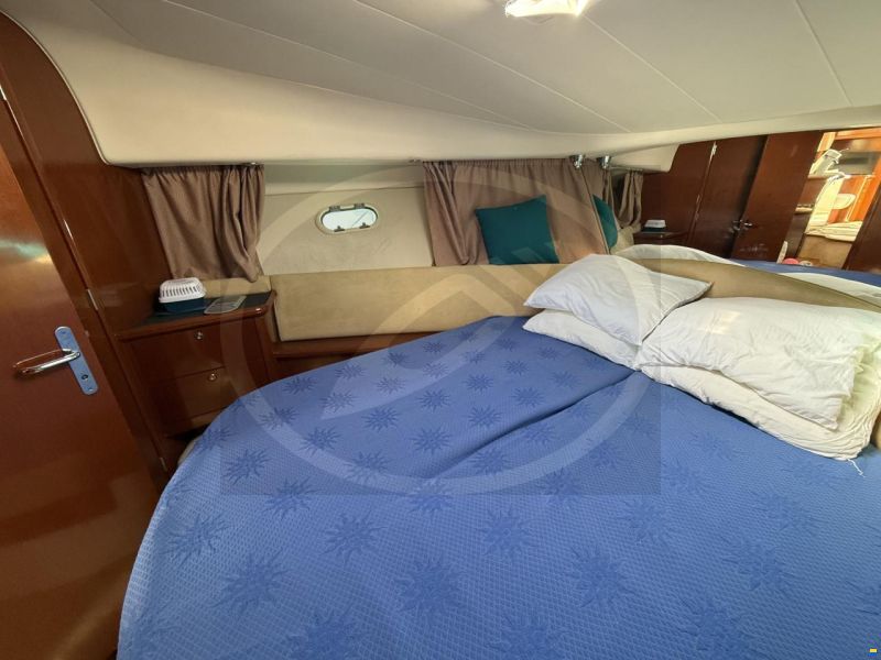 Prestige 36