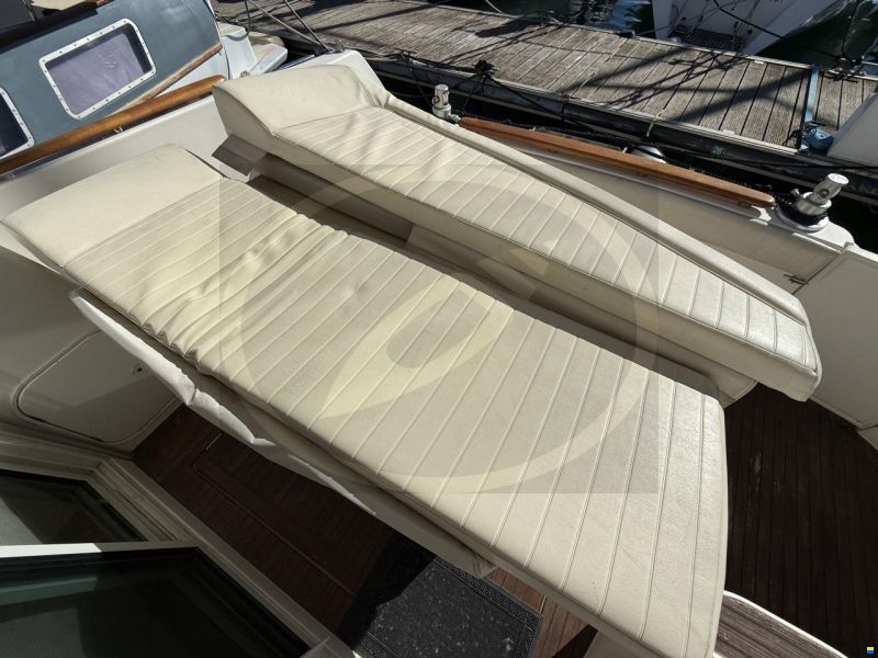 Prestige 36
