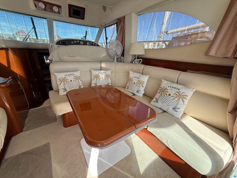 Prestige 36