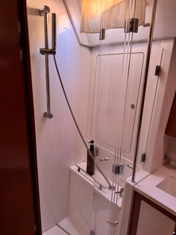 Beneteau Oceanis 58