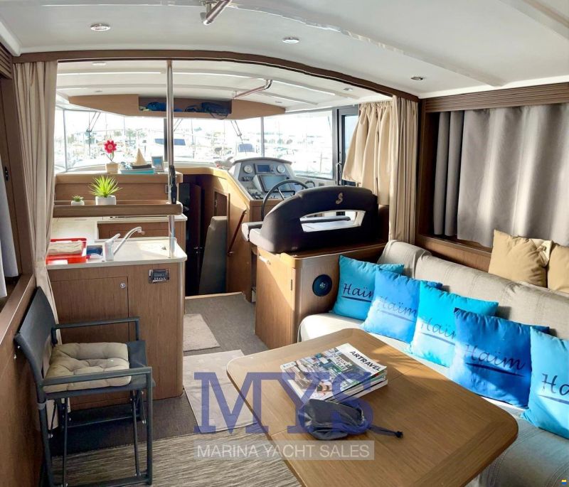 Beneteau Swift Trawler 44