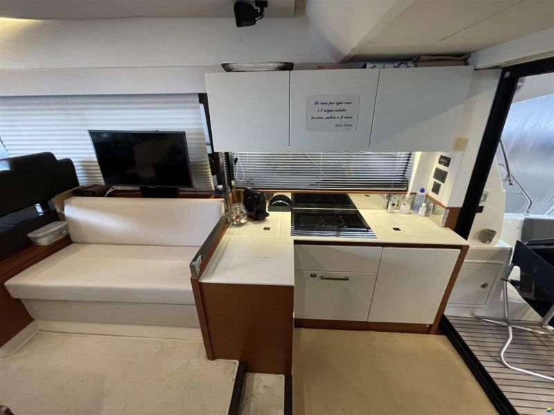 Prestige 460 Fly