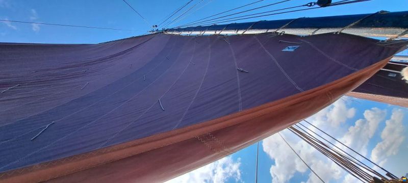 Tjalk Woonschip ex charter