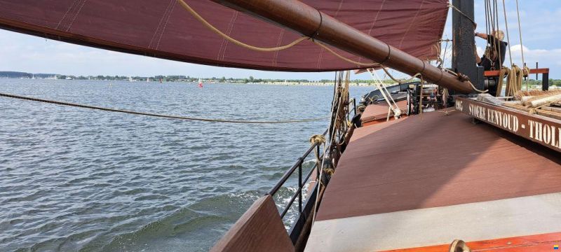 Tjalk Woonschip ex charter