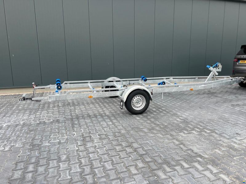 1350, 1500, 1800, 2700, 3000 en 3500kg
