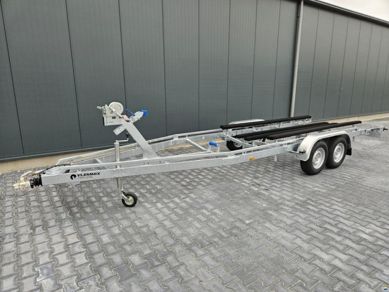F 2700 kg. Balken trailer met Wegklapbar