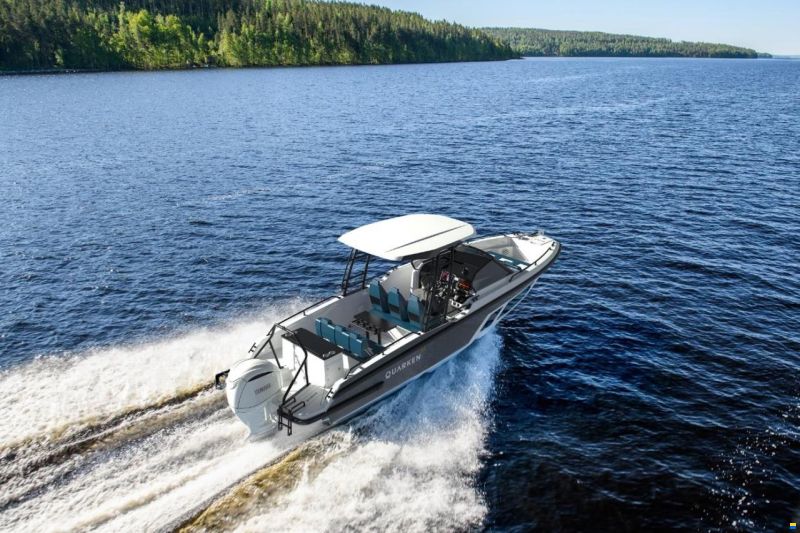 Quarken 27 T-Top