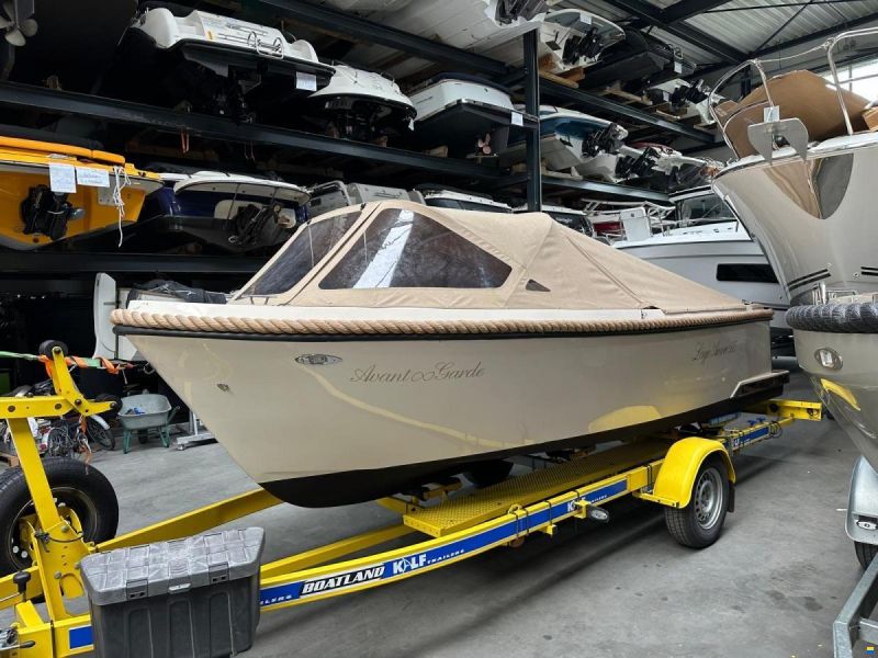 Lago Amore 595 Tender