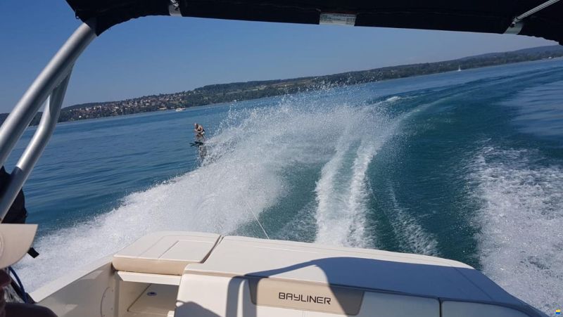 Bayliner VR5