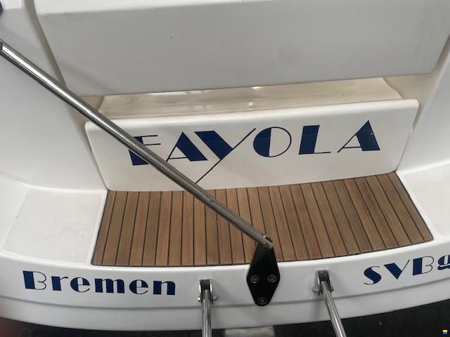 Dufour 40 Performance