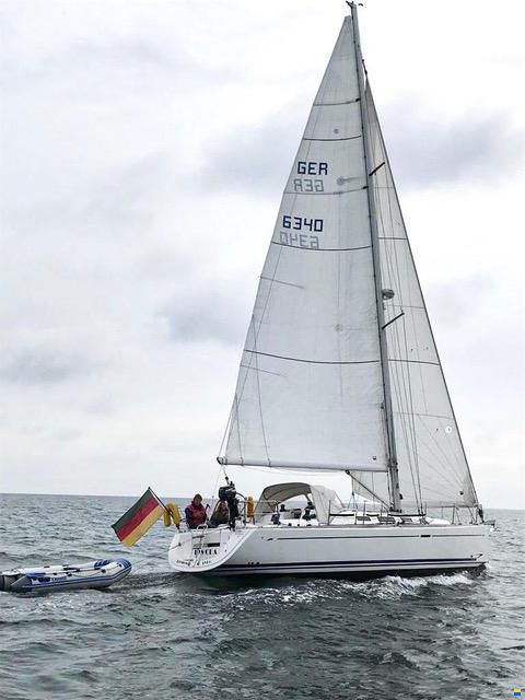 Dufour 40 Performance