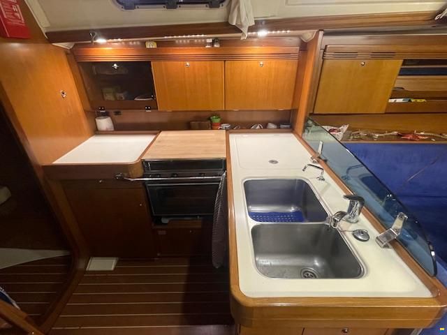 Dufour 40 Performance