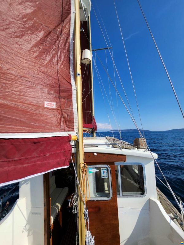 Northshore Yachts Fisher 34