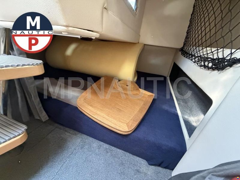 Bayliner Ciera 8