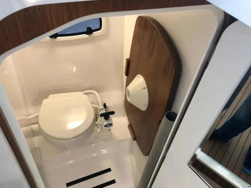 Aquador 25 Daycruiser