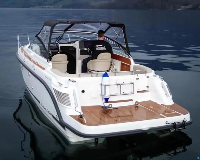 Aquador 25 Daycruiser