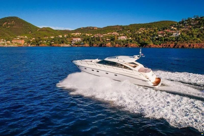 Princess V53