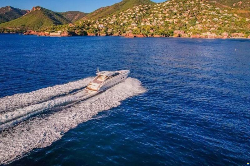 Princess V53