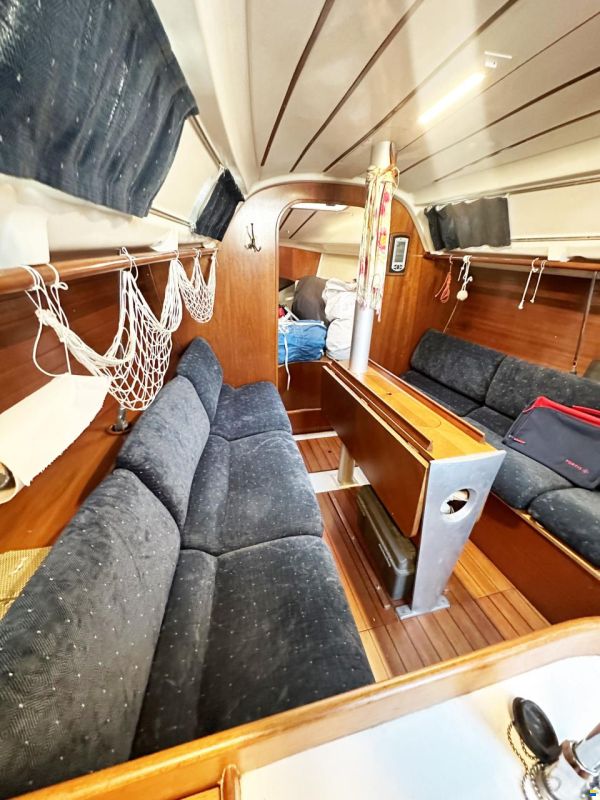 Beneteau First 310 (diseño Finot)