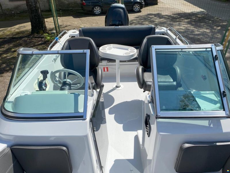 SilverYacht 650 Eagle