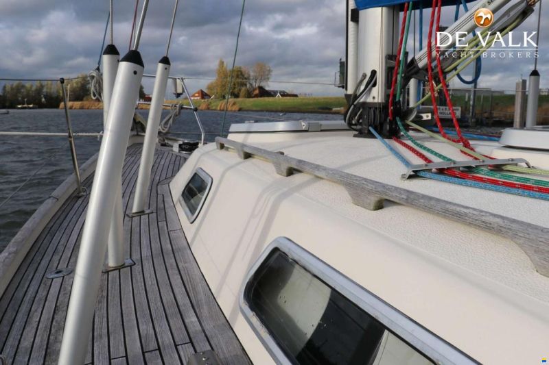 Hallberg-Rassy 34