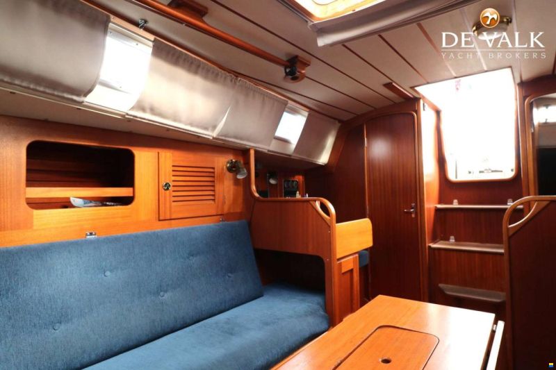 Hallberg-Rassy 34