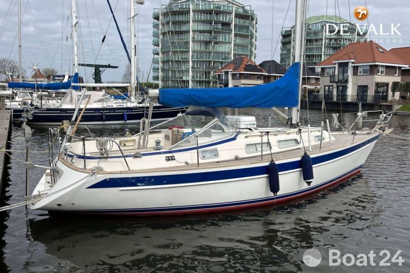 Hallberg-Rassy 34