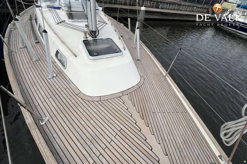 Hallberg-Rassy 34