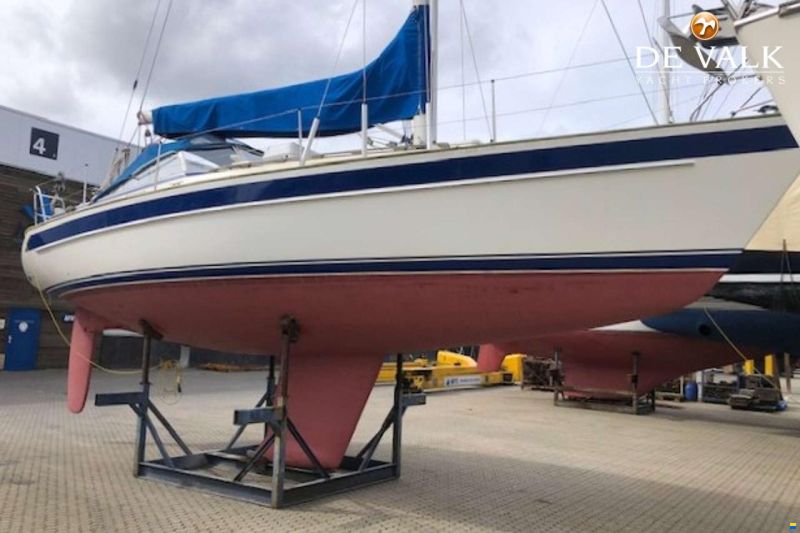 Hallberg-Rassy 34