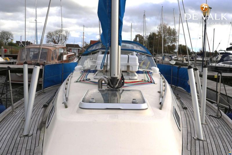 Hallberg-Rassy 34