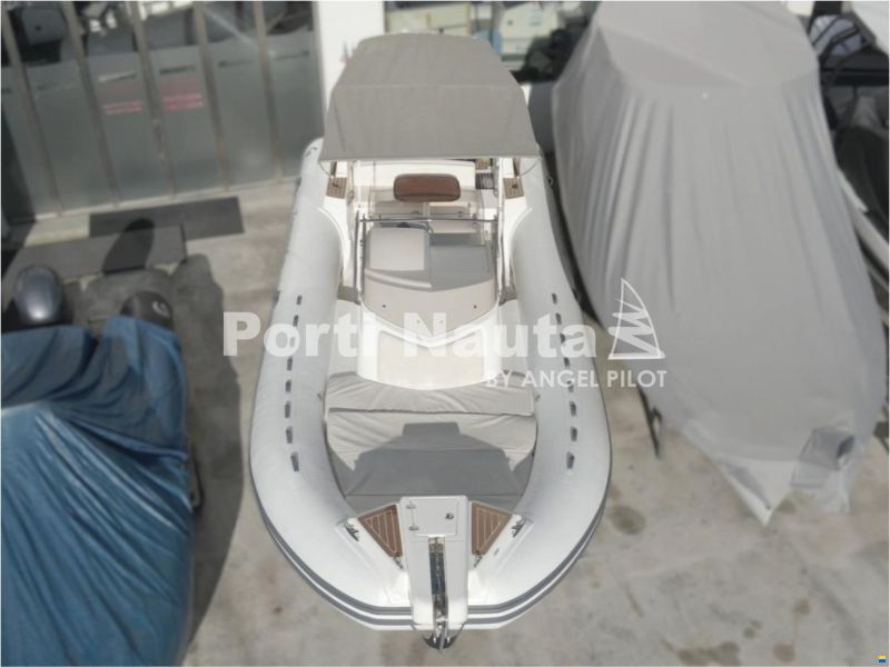 Capelli Tempest 850 Open