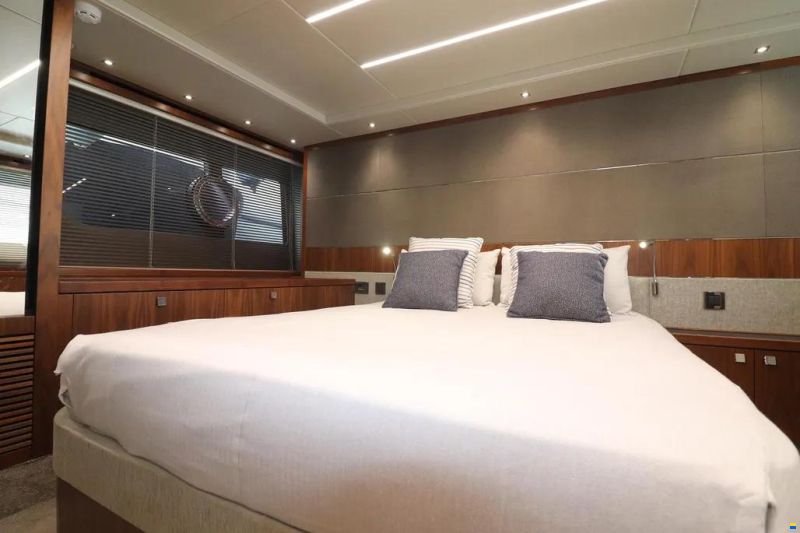 Sunseeker Predator 57 MK II