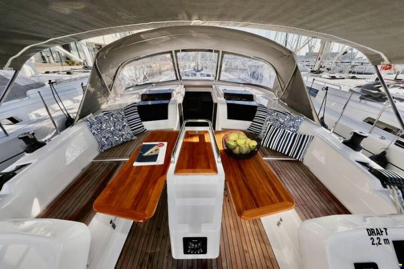 Hanse 458