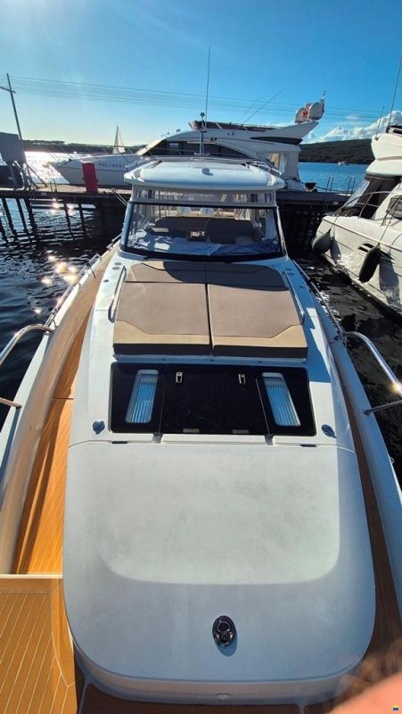 Nimbus W11