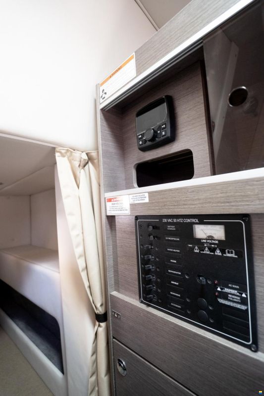 Bayliner Ciera 8