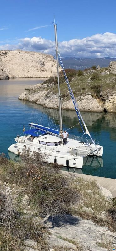 Fountaine Pajot Tobago 35