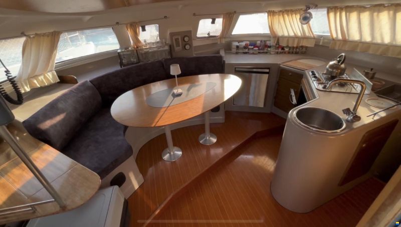 Fountaine Pajot Tobago 35