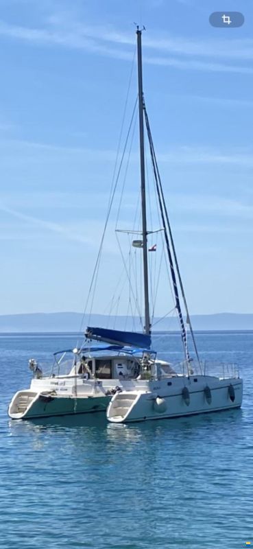 Fountaine Pajot Tobago 35